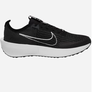 Nike Interact Run Women's Black SZ 11.5